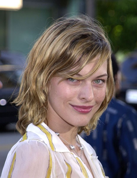 Milla Jovovich Fotoğrafı