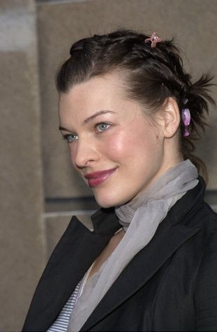 Milla Jovovich Fotoğrafı