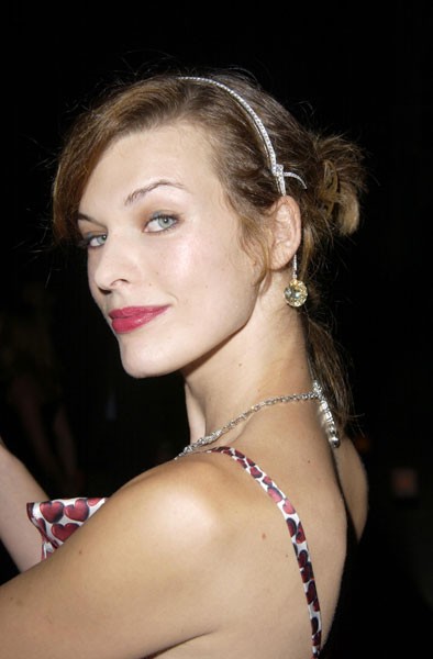 Milla Jovovich Fotoğrafı