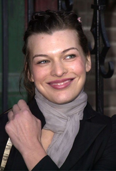 Milla Jovovich Fotoğrafı