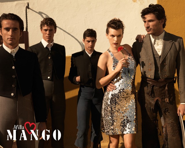 Milla Jovovich Fotoğrafı