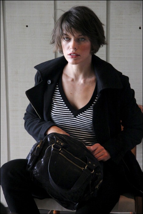 Milla Jovovich Fotoğrafı