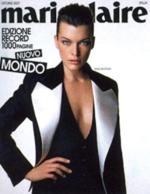 Milla Jovovich Fotoğrafı