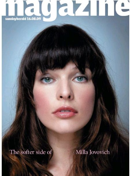 Milla Jovovich Fotoğrafı