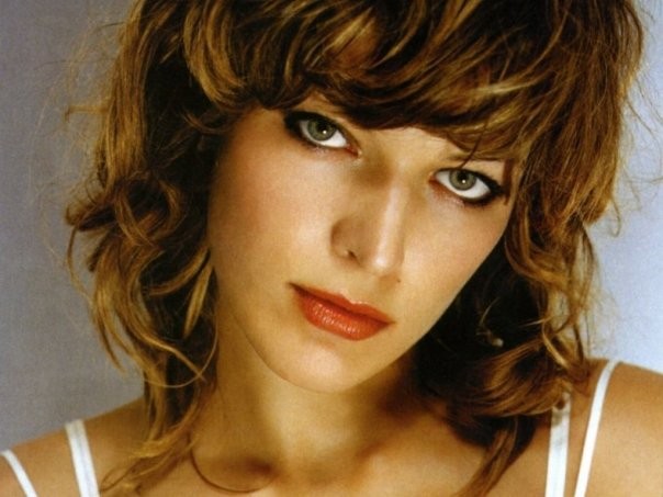 Milla Jovovich Fotoğrafı