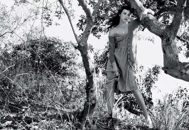 Milla Jovovich Fotoğrafı