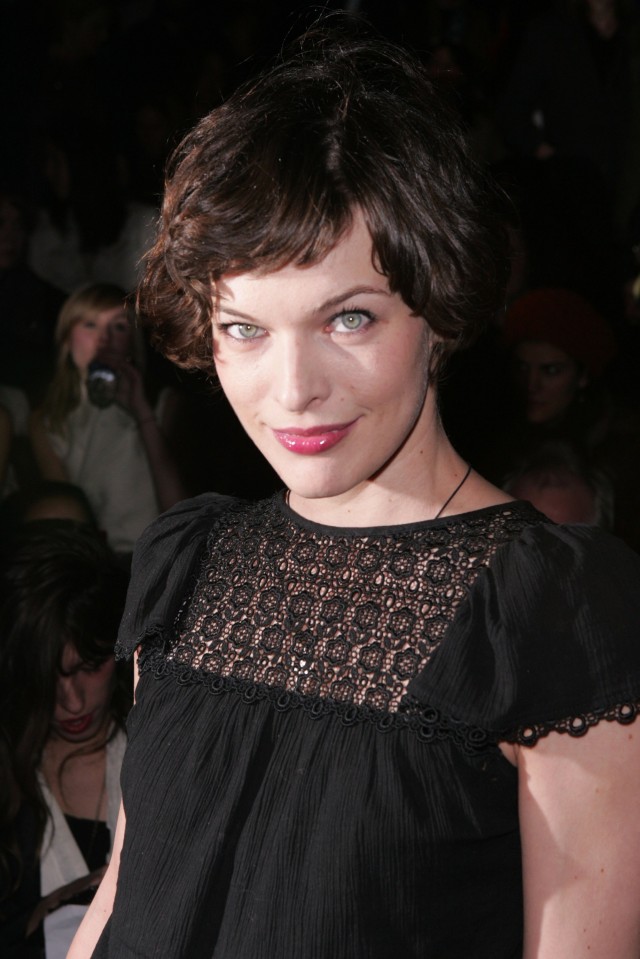 Milla Jovovich Fotoğrafı