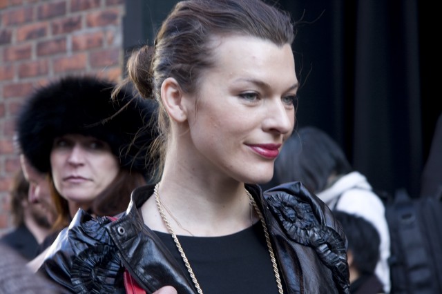 Milla Jovovich Fotoğrafı