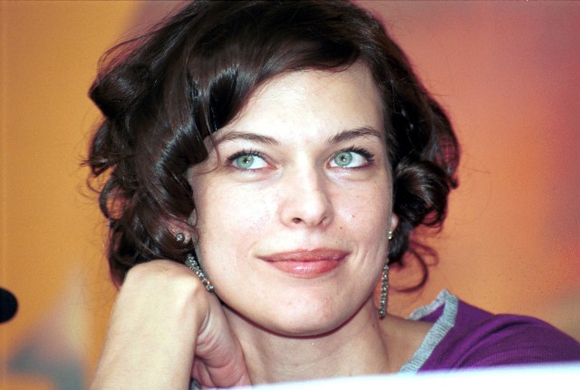 Milla Jovovich Fotoğrafı