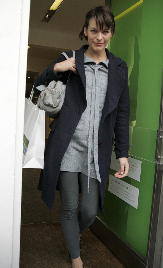 Milla Jovovich Fotoğrafı