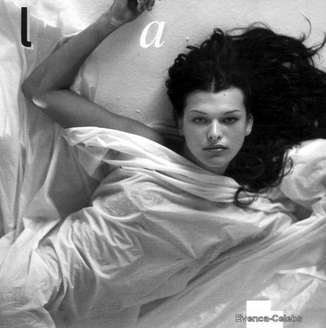 Milla Jovovich Fotoğrafı