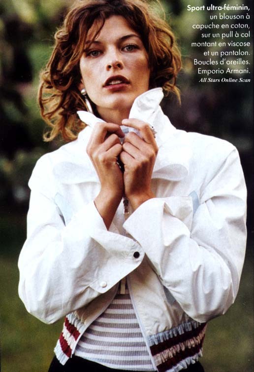 Milla Jovovich Fotoğrafı