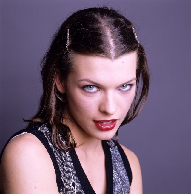 Milla Jovovich Fotoğrafı