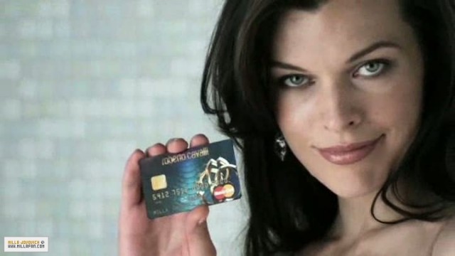 Milla Jovovich Fotoğrafı