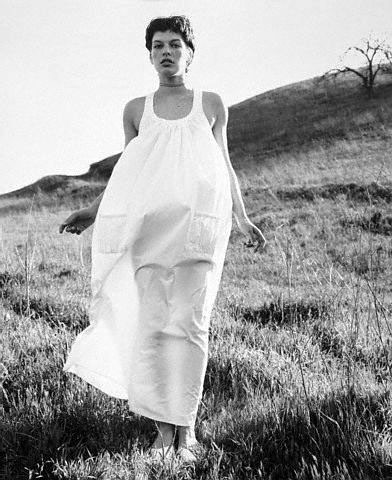 Milla Jovovich Fotoğrafı