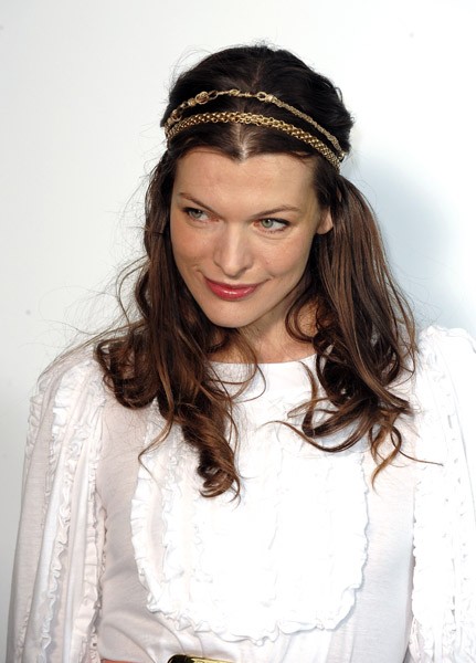 Milla Jovovich Fotoğrafı