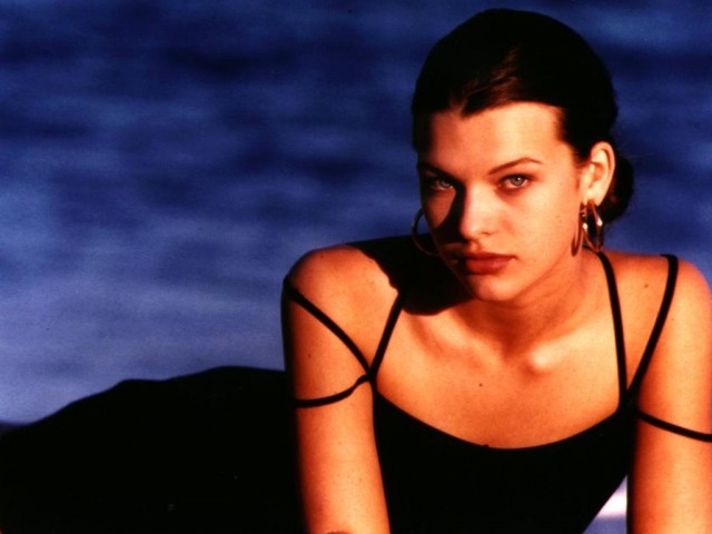 Milla Jovovich Fotoğrafı