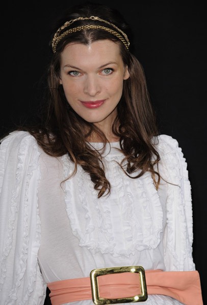 Milla Jovovich Fotoğrafı