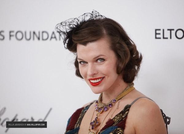 Milla Jovovich Fotoğrafı