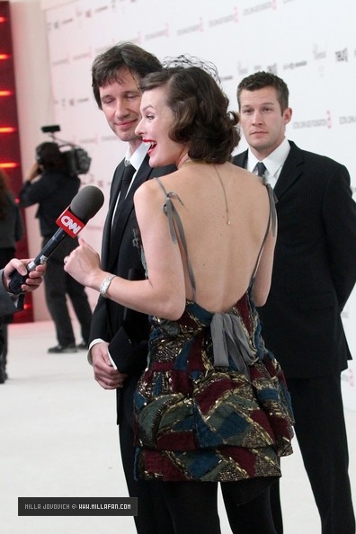 Milla Jovovich Fotoğrafı