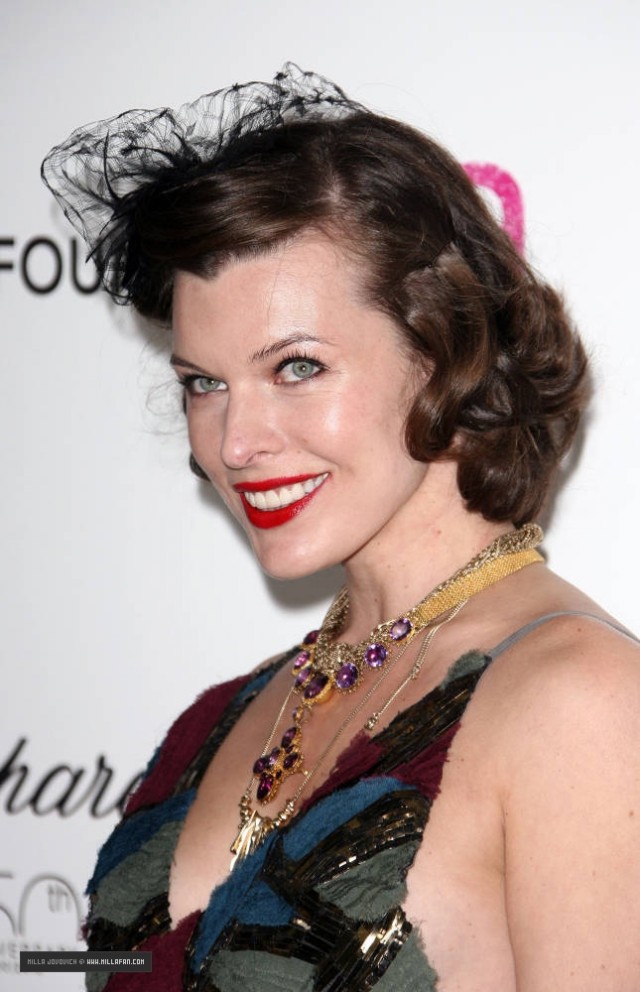 Milla Jovovich Fotoğrafı