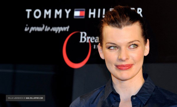 Milla Jovovich Fotoğrafı