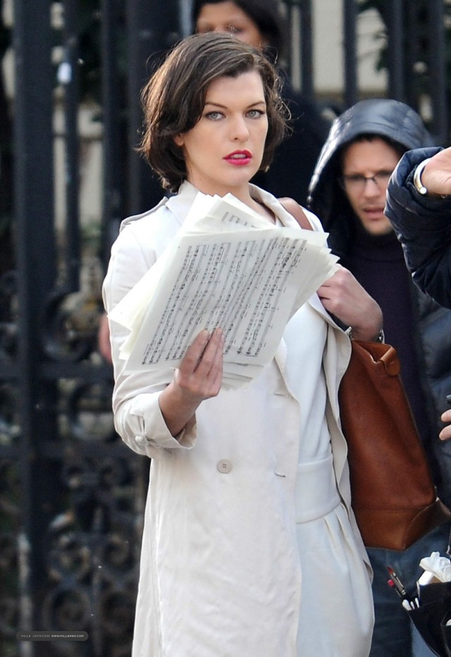 Milla Jovovich Fotoğrafı