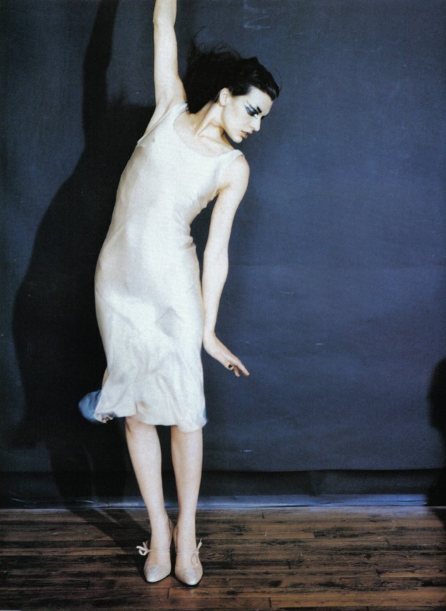 Milla Jovovich Fotoğrafı