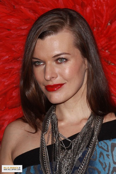 Milla Jovovich Fotoğrafı