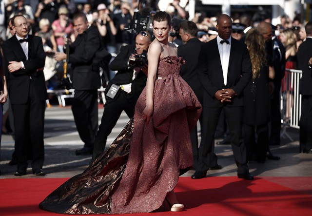 Milla Jovovich Fotoğrafı