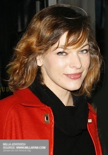 Milla Jovovich Fotoğrafı