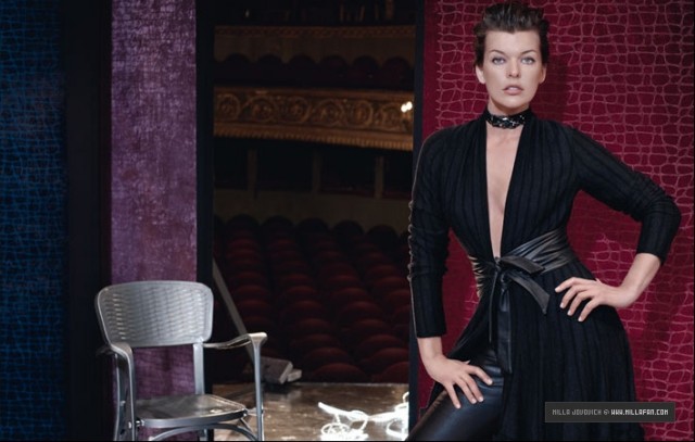 Milla Jovovich Fotoğrafı