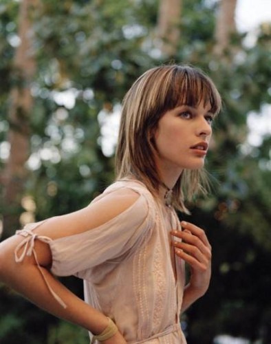 Milla Jovovich Fotoğrafı