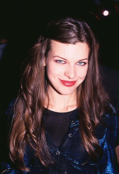 Milla Jovovich Fotoğrafı