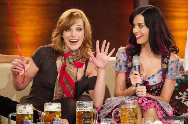 Milla Jovovich Fotoğrafı