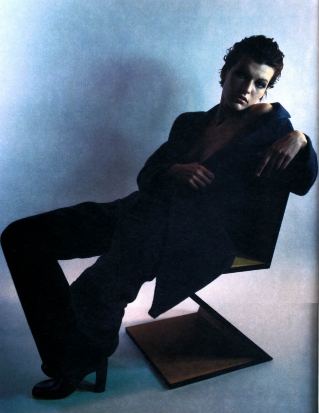 Milla Jovovich Fotoğrafı