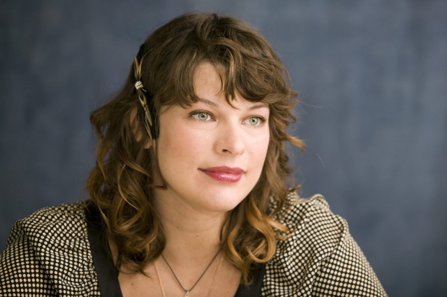 Milla Jovovich Fotoğrafı