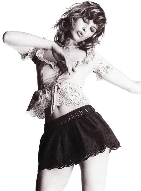 Milla Jovovich Fotoğrafı