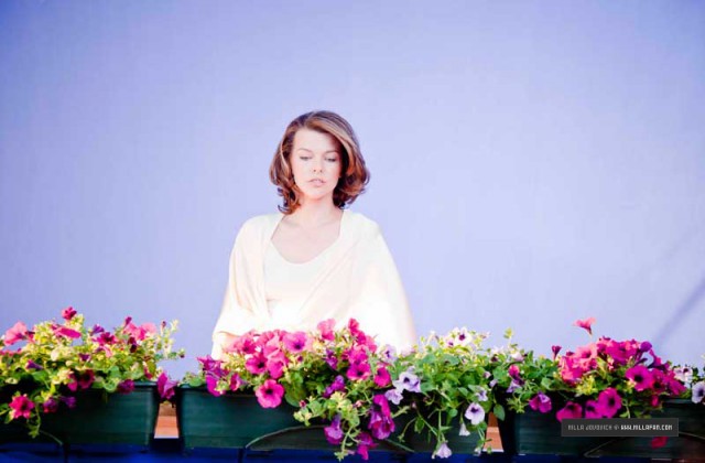 Milla Jovovich Fotoğrafı