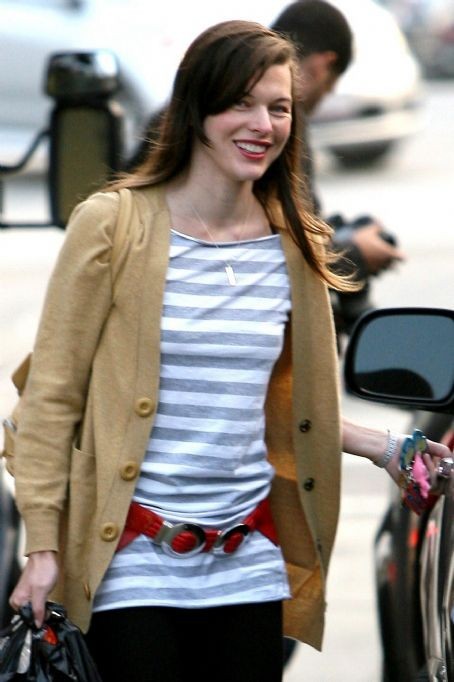 Milla Jovovich Fotoğrafı