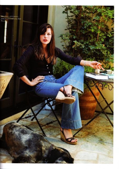 Milla Jovovich Fotoğrafı