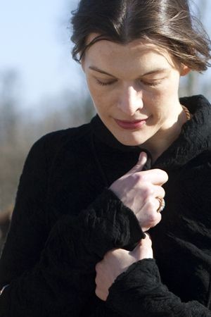 Milla Jovovich Fotoğrafı