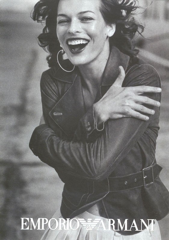 Milla Jovovich Fotoğrafı