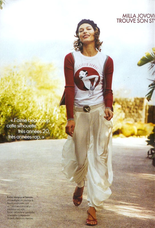 Milla Jovovich Fotoğrafı