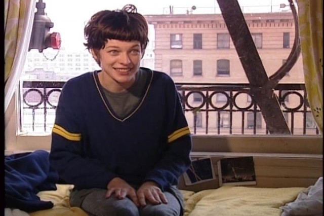 Milla Jovovich Fotoğrafı