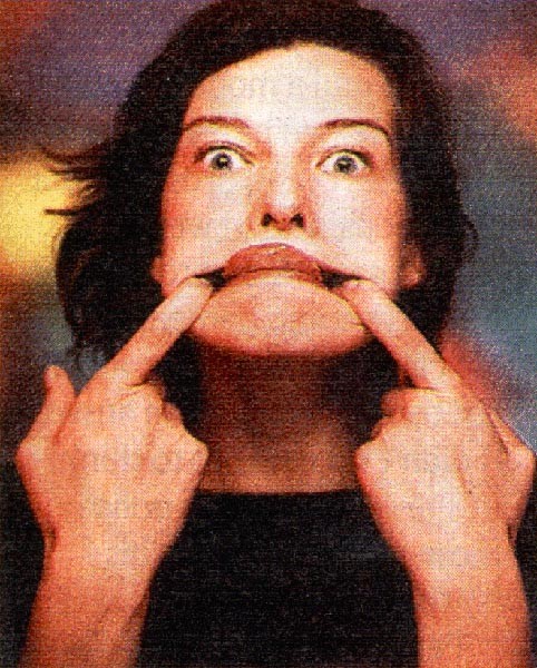 Milla Jovovich Fotoğrafı