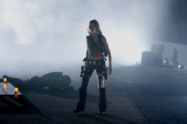 Milla Jovovich Fotoğrafı