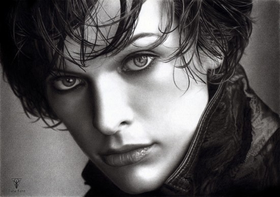 Milla Jovovich Fotoğrafı