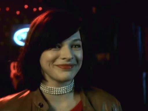 Milla Jovovich Fotoğrafı