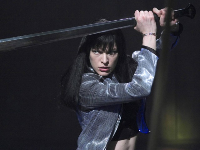 Milla Jovovich Fotoğrafı